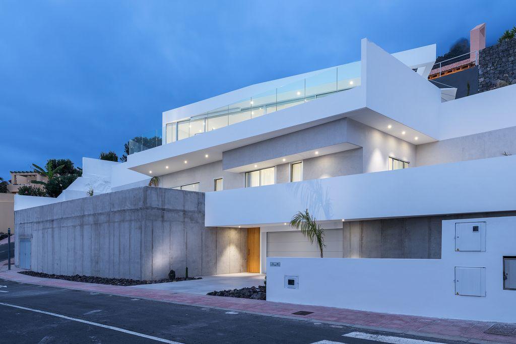 villa roque del conde en adeje , sur de tenerife