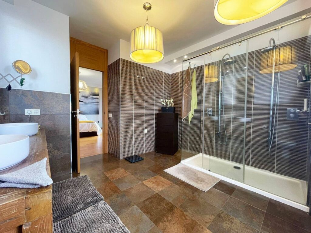 chalet santa cruz tenerife