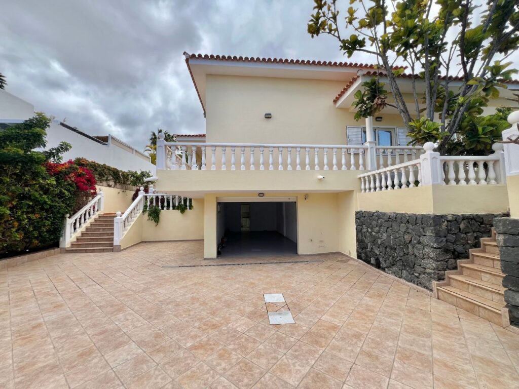 Villa en Venta en Golf Costa Adeje