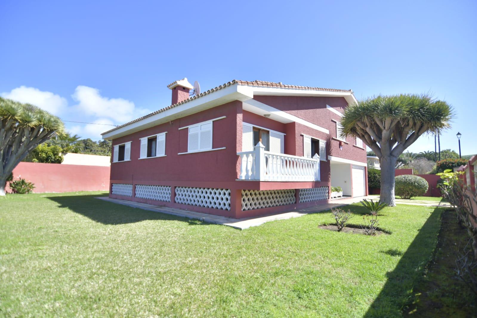 Chalet en Venta en La Laguna en Tenerife