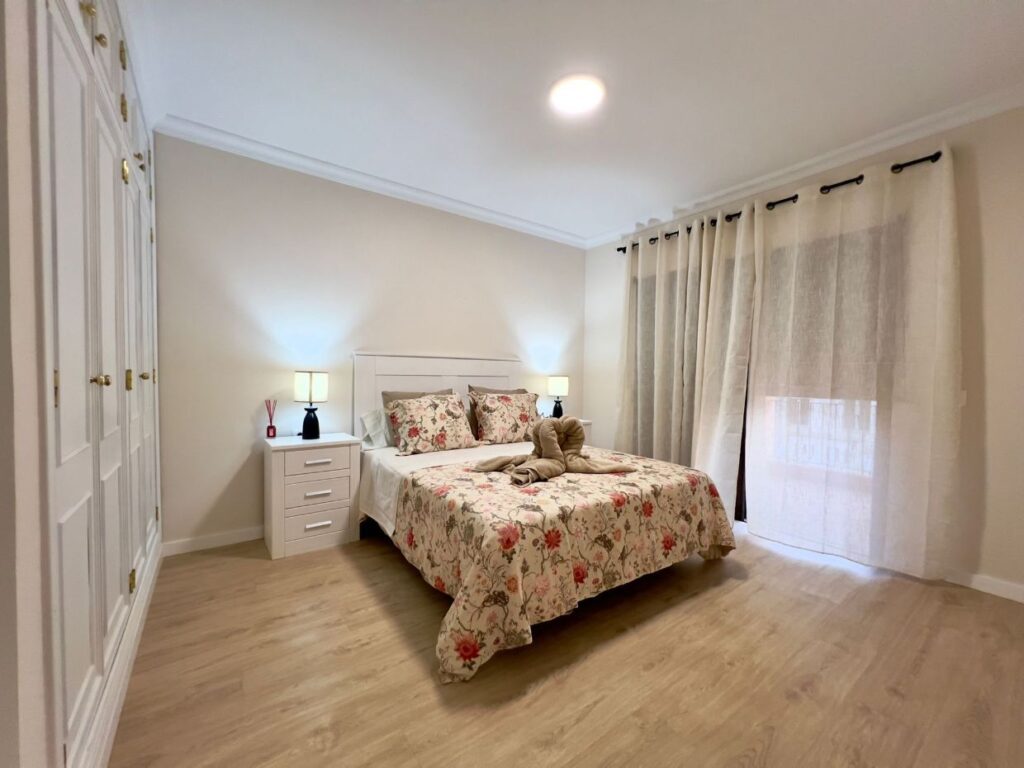 Chalet Adosado Reformado en El Galeón – Adeje
